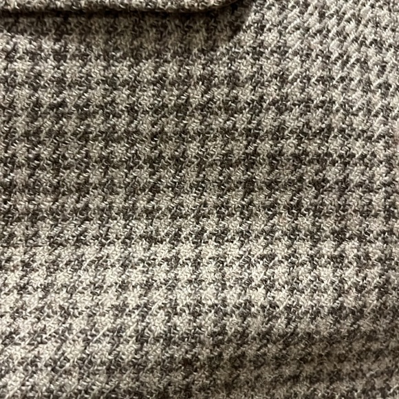 Jones New York Houndstooth Blazer - Picture 2 of 8